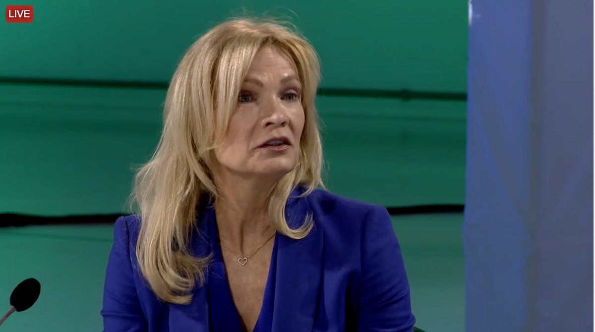 Ook Jennifer Wester (WestCord Hotels) is inmiddels aangesloten bij de talkshow over strategie! 

Gratis livestream: webinar.heuvelmanlive.stream/travelcongress

#westcordhotels #travelcongress #vakantiebeurs #reisbranche