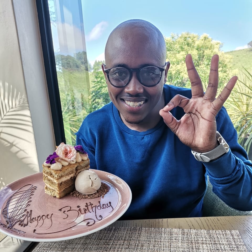 Sanele Mngomezulu tweet media