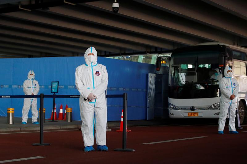 Reuters's tweet photo. China denies entry to two WHO team members after tests, WSJ says https://t.co/edT0OoIOca https://t.co/Gzs7t2ozj4