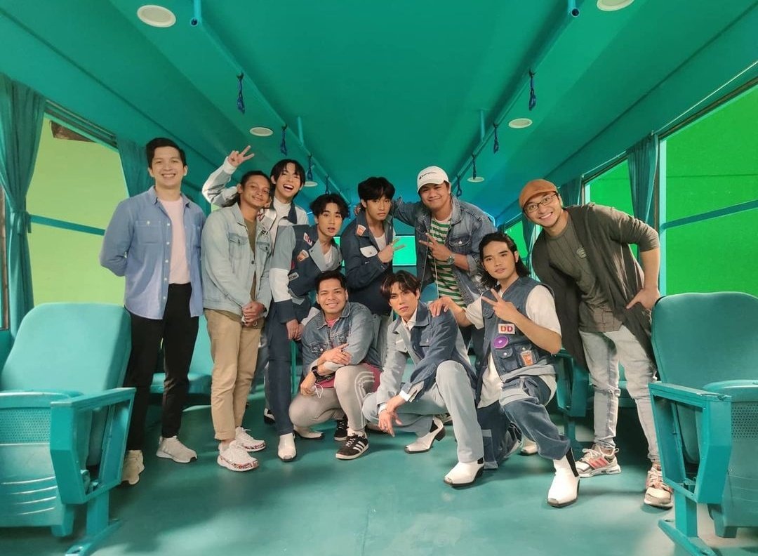 gi SaW D-1 Kick-off 🍎❤️🔥 tweet media