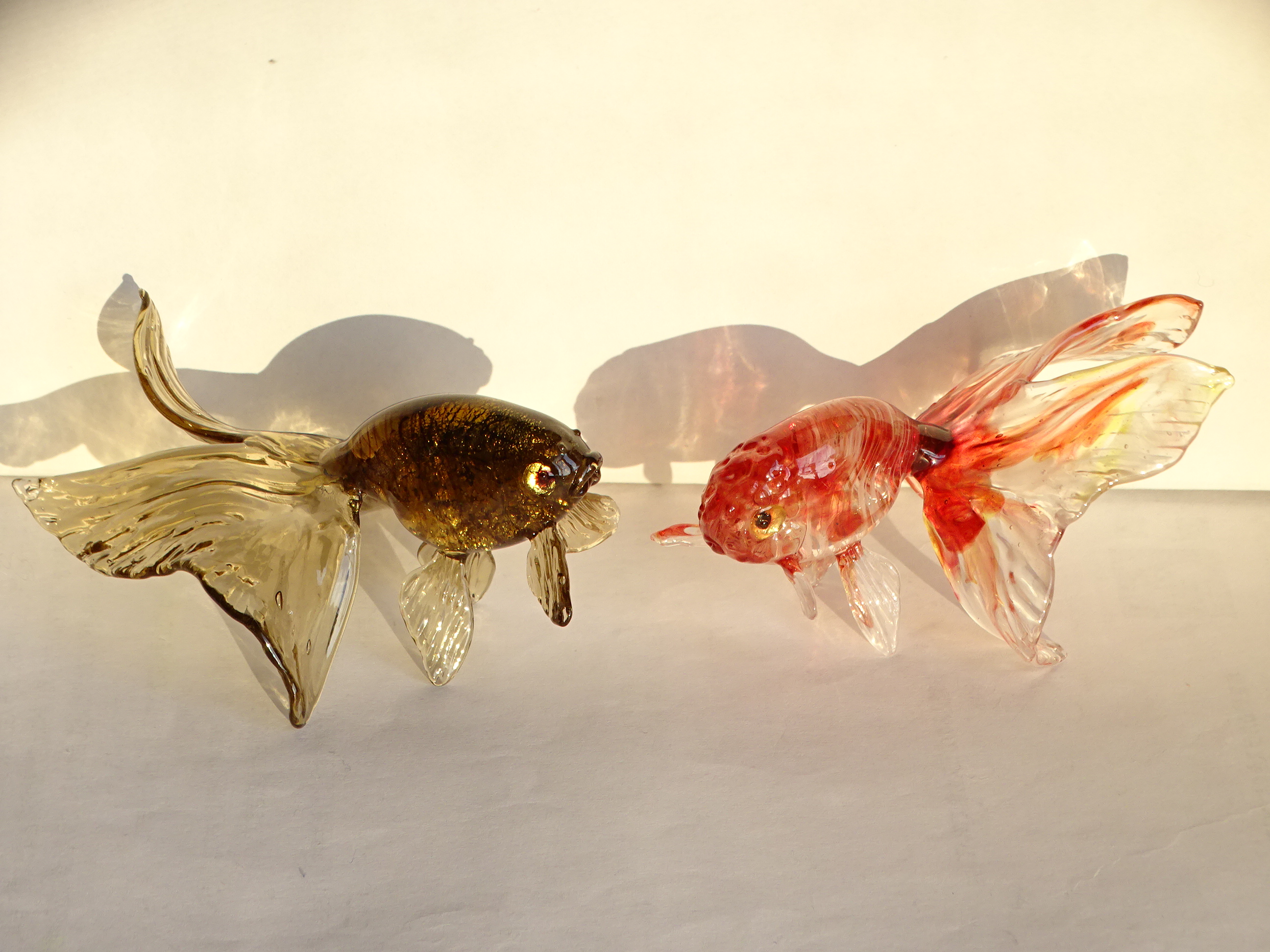 ガラスの金魚 網野篤子 Glass Lifeforms 21 Ma Usa 金魚美抄 青森展 終了しました コロナ禍で大雪で大変な中 多くのご来場ありがとうございました 青森の方の津軽錦愛を感じました 金魚美抄 金魚アート ガラスの金魚 津軽錦 T