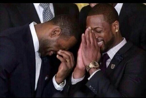 DDefeared's tweet image. We waiting for the speech of Malema, he won't finish it without insulting Zuma, that is the deal that he signed with his handlers
I had they sent him onother one he's bussy rehearsing it 🤣🤣