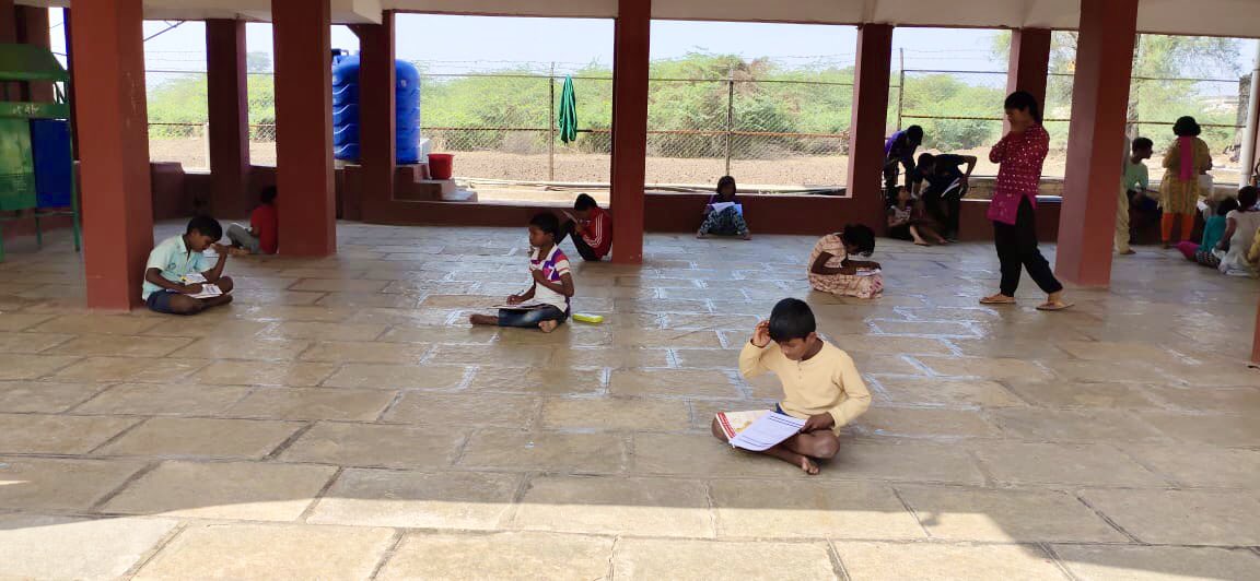 slumsoccer's tweet photo. #EduKick launched in #Pune.
We conducted pre-assessment to find the learning gaps and to get one step closer to our participants. 
#LearningWithAKick
@LaureusSport https://t.co/vjY4kjbSqK