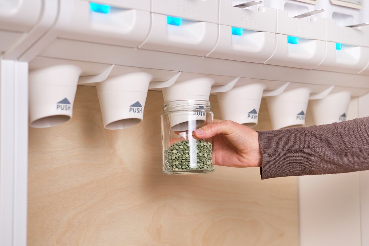 aptar's tweet photo. Aptar Food + Beverage is taking steps toward a more circular economy by partnering with Miwa Technologies to deliver reusable packaging solutions. Read more in "Packaging World" https://t.co/76VW3kqVZs #AptarFoodandBeverage #MIWATechnologies #MinimumWaste #ReusablePackaging https://t.co/d8DCLMEkLK