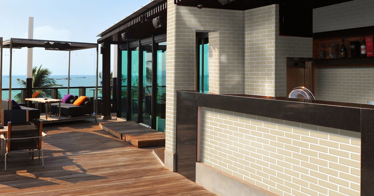 The new METROBRICK color #100 Alabaster adds a near white option to the METROBRICK color palette. Alabaster is a fresh–clean hue for design applications that require a light brick finish.

#metrobrick #thinbrick #thinbrickveneer 
metrothinbrick.com/product-option…