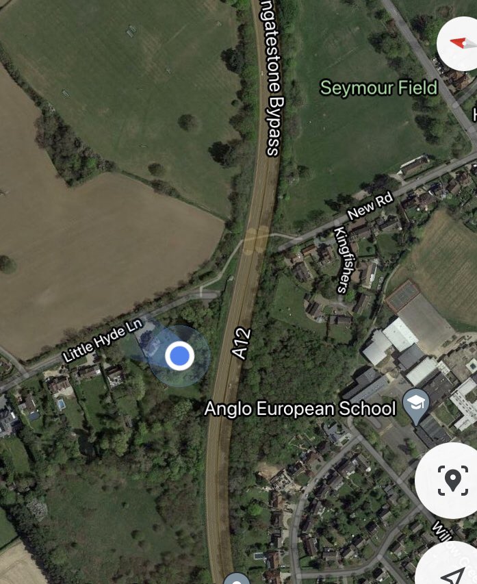 northmmm's tweet photo. @HighwaysEAST Thank you. This is the map of the area. Blue dot is where the pond is. The blocked pipe lies between Little Hyde Lane and New Road. https://t.co/Jhp4VWFM9V