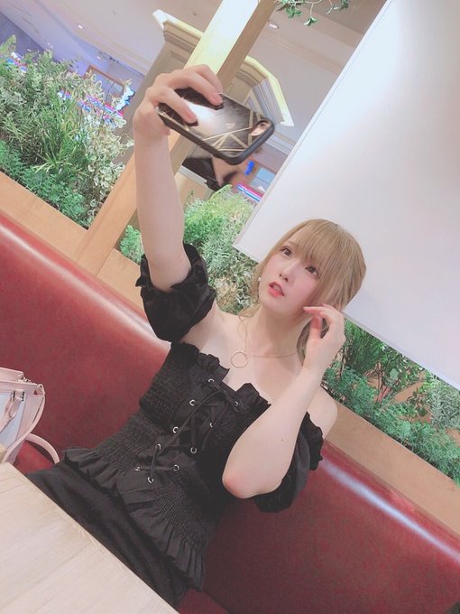 コスプレイヤーmonaのTwitter画像27
