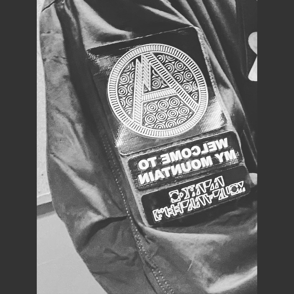 UPPER_YUYA's tweet photo. ハマりもの
MOUNTAIN RESEARCH
MT-65
首周りとポケットの暖かさが異常。
作りも最高。
長く着たいね。
#upper_yuya #mt65 #m65 #millitary #outdoor #street https://t.co/c2W5W7QKOw