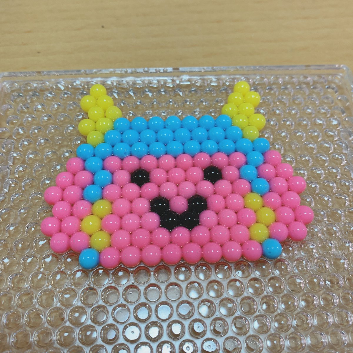 ニャンレイ アクアビーズ でガフ作ってみた٩ W و 乾くの待ちー かわいいなあ ニャンレイ アクアビーズ でガフ作ってみた٩ W و 乾くの待ちー かわいいなあ