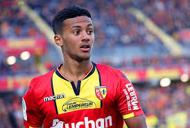 With Anderson likely leaving & Fornals not a natural LW we need to find balance at LW as have no real options in the academy either imo to do so Benrahma given the time gives us our main starter but needs competitionMy shortlist is;HložekChouiarBrekaloOlise