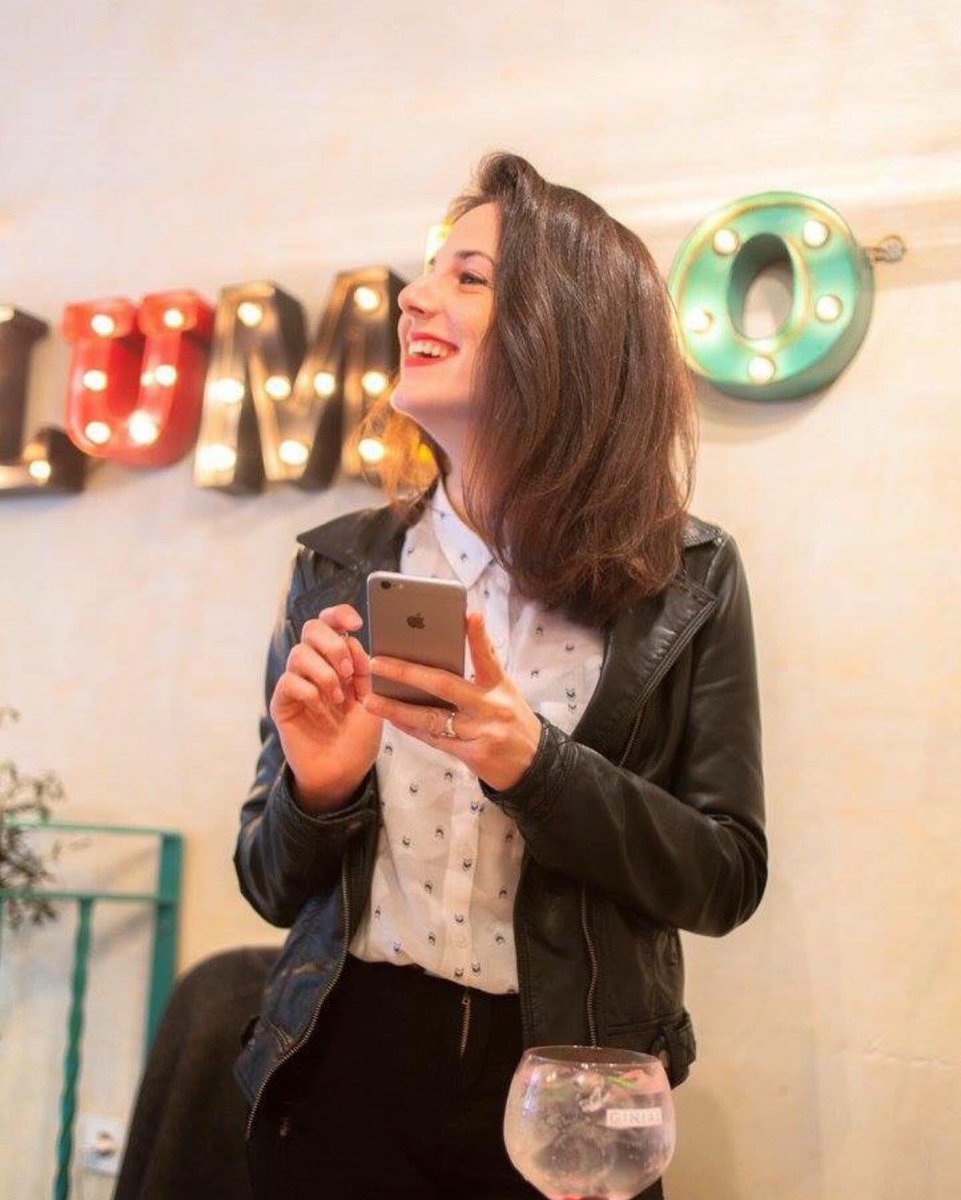 ElColumpioMad's tweet photo. ¡Te esperamos a cualquier hora del día para columpiarnos juntos!🍻🧆🍸

Desde el desayuno hasta la cena, pasando por tu #afterwork favorito con amigos y picoteo del bueno😉 https://t.co/UzHvAJw3iR
