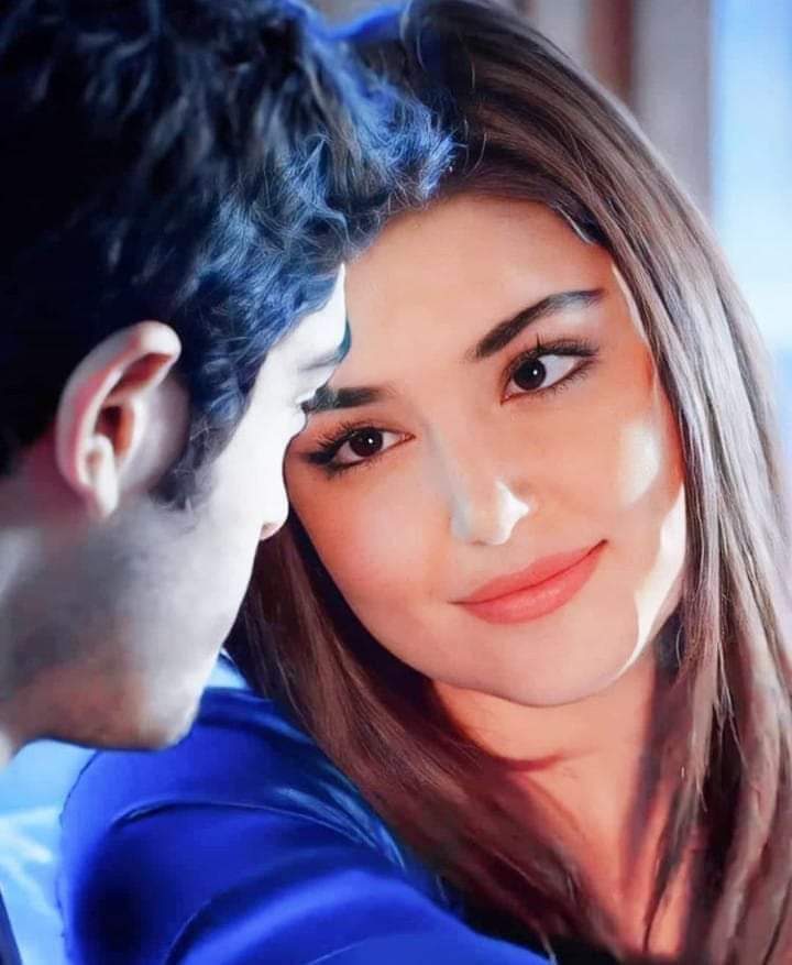 ما چان 

شي يگدرلي بس عيونها ..