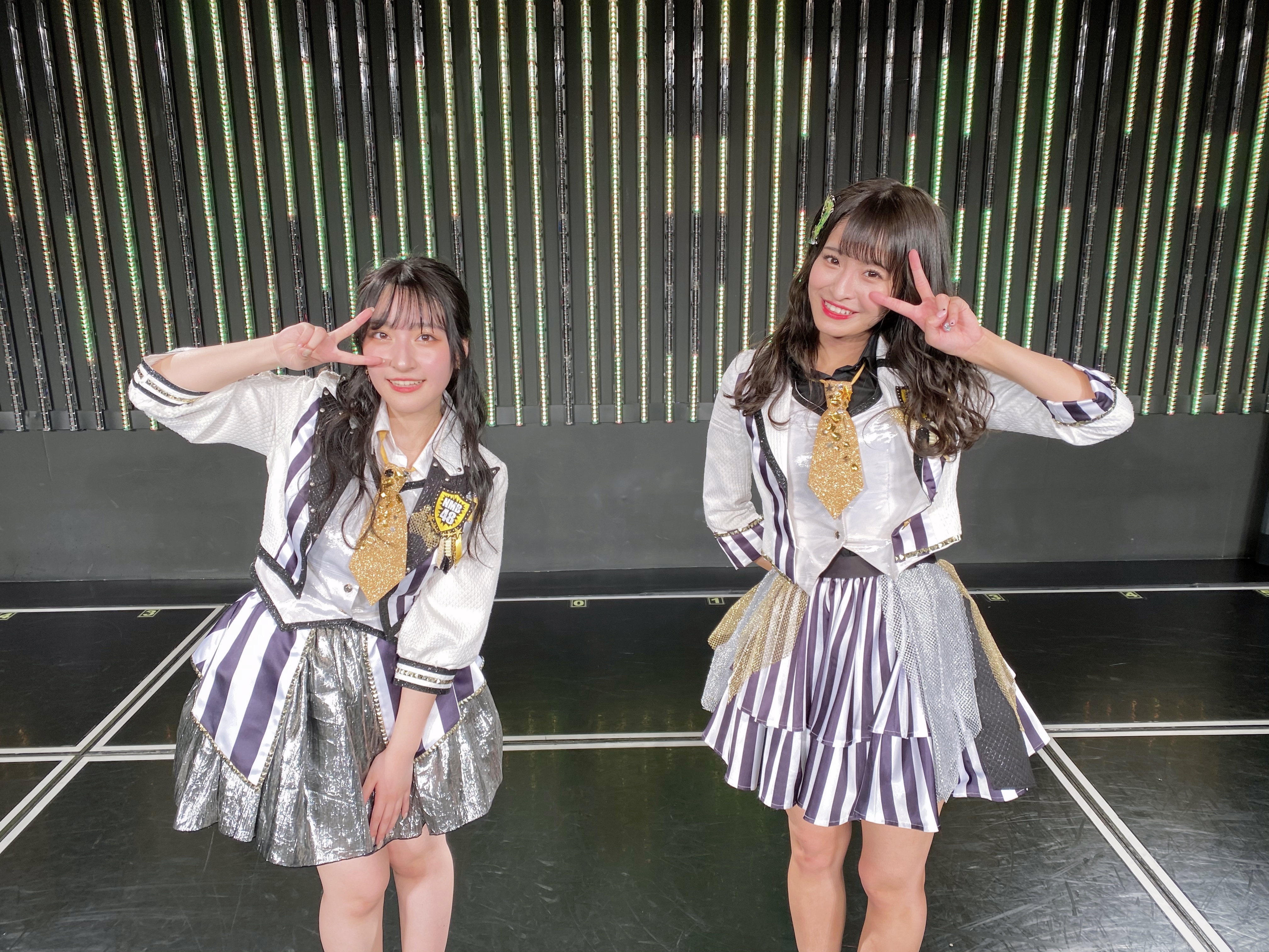 少女亜美 山崎亜美 14日(木) 冠ライブ「N'」 この公演ラストを締めくくるのはチームを代表する歌姫、 #清水里香 #山崎亜美瑠  の2人！ソロ歌唱では #始まりの雪 #西瓜BABY を披露！劇場にきれいな歌声を響かせてくれました！そして、「N Pride」公演の千秋楽まであと6  ...