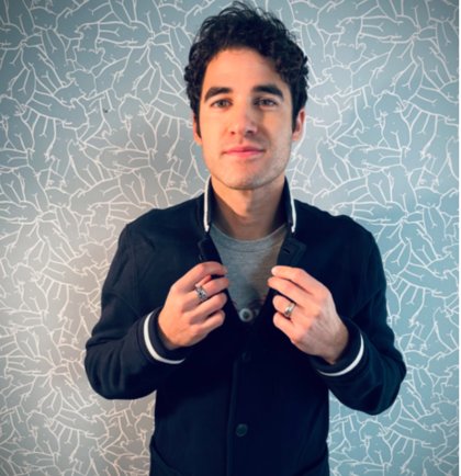 itsriaxo's tweet image. FINALLY!! After exactly one month since the auction ended, I received Darren Criss's jackets that he wore as 'Blaine Anderson' on #Glee! 🙌😆 And to my surprise, they fit! Love them! Thank you so much @DarrenCriss and @charitybuzz! 😘❤ #DECAID #Gleek