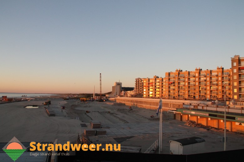 Bewoner Zeekant zwaar gewond na keukenbrand..