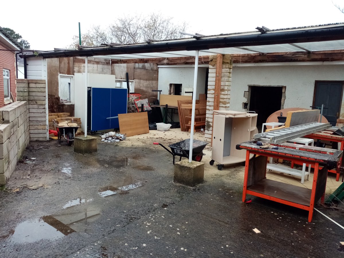 SpringsLOTC's tweet photo. LOtC Educare projects, The Bike shed, one day, this will be a fully operational Bike Shed, with a classroom and maintenance section, a couple of bricks to shift first..... @SpringfieldsAcd @SpringfieldsSo1 @CLOtC https://t.co/kVs1HK88Cr