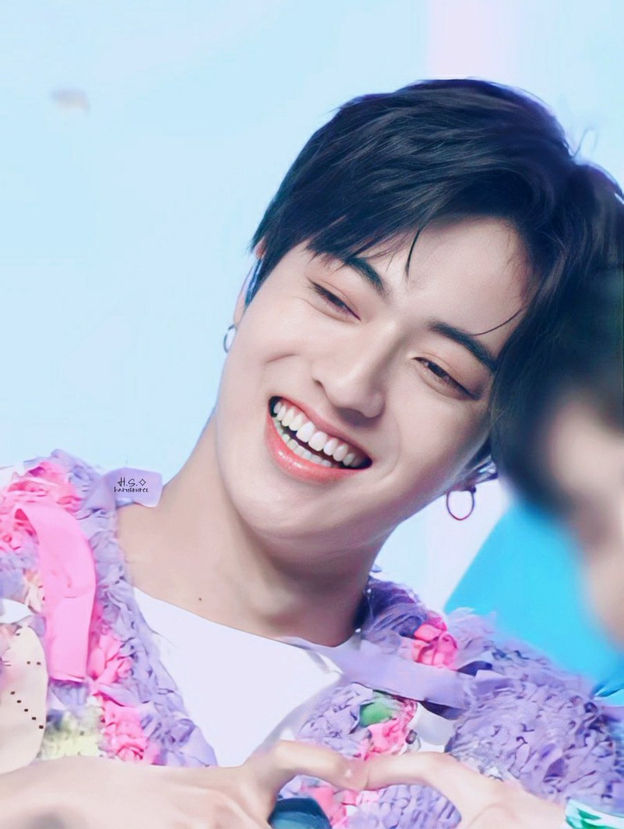 Colababys tweet media