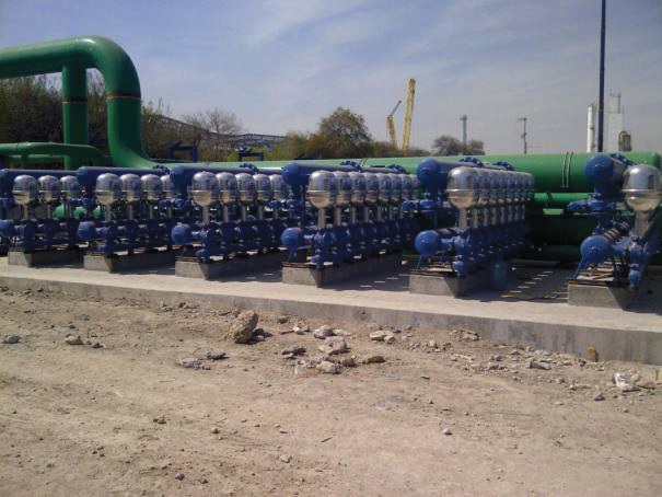 AmiadWaterSyst's tweet photo. This incredible installation has 48 x 4” Galaxy filters, filtering at 130 micron and working to deliver 3,360 m³/h of clean water to protect the cooling towers of a steel plant in Mexico. #MastersOfFiltration #AmiadOriginal https://t.co/Xo30zTm501