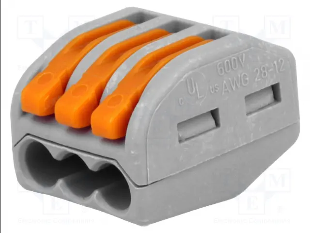 clearofcloudold's tweet image. Non aviation post : neighbour just gave me a couple of WAGO connectors for domestic wiring job instead of the normal terminal strip. OMG they are fab, overkill, but fab !! #DIY #PilotWithAPliers #HomeEngineering #WAGO