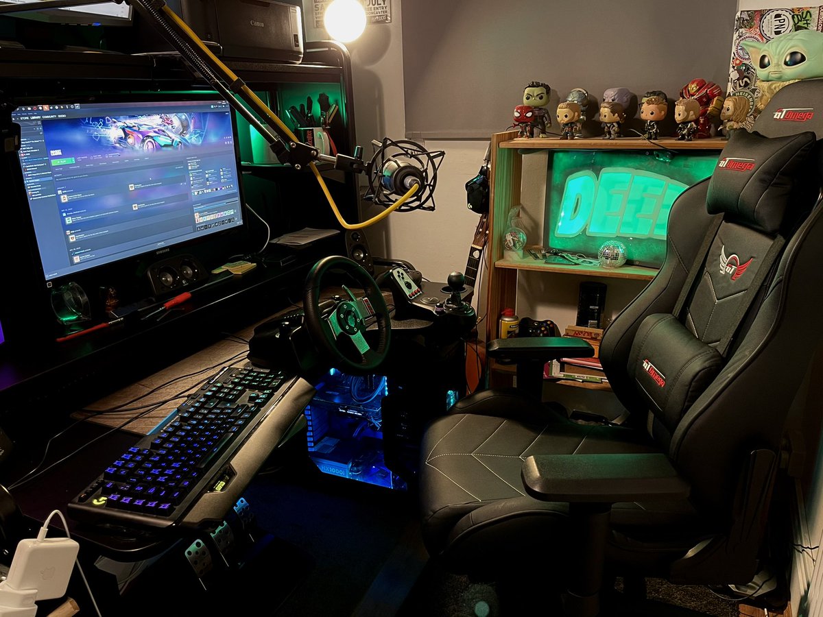 deebo_dan's tweet photo. NEW CHAIR HYYYYPE!! 🥳🥳🥳

Live with some more F1 2020 My Team career. Hopefully not going to be a complete disaster as per.

Join me over on Twitch nooow!!
https://t.co/cBqKoKQQQQ https://t.co/R4Y0h3GtYj