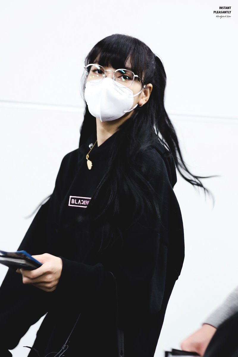 Instant Pleasantly tweet media