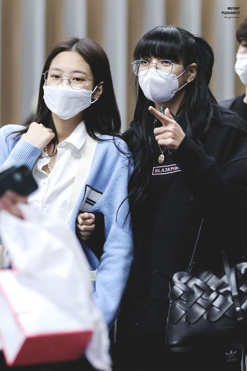 Instant Pleasantly tweet media