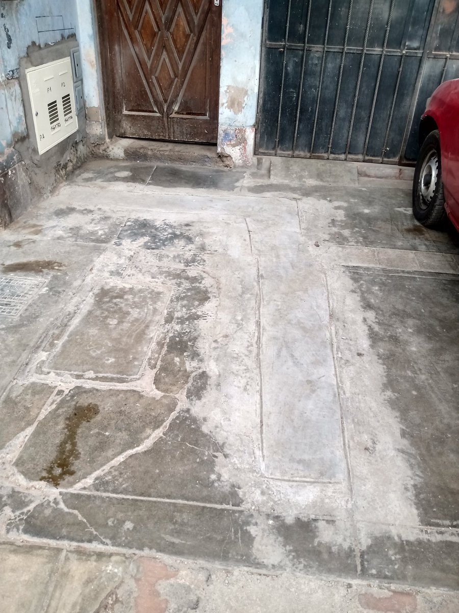 luisbq_45's tweet photo. Los trabajos que realiza @CaliddaPeru son pésimos, y demoran demasiado, a las pruebas me remito. @OSINERGMIN debería fiscalizar estos trabajos. https://t.co/EDT9x6Ade1