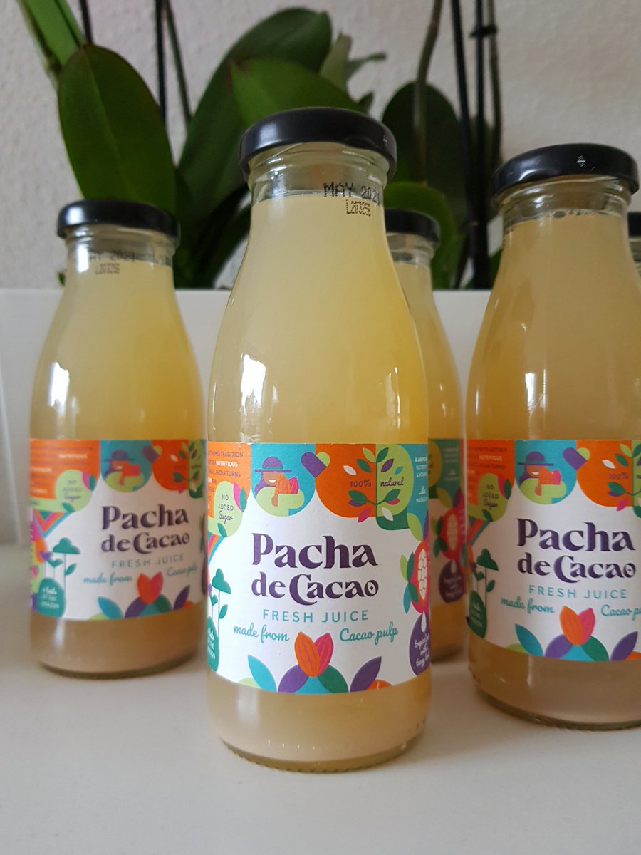 The best #cacao in the world, now as #freshjuice #cacaojuice
#PachadeCacao made with #cacao of #Ecuador 
You can find it in #Netherlands at crisp.nl & thehighfivecompany.com
#SustainabilityAgriculture