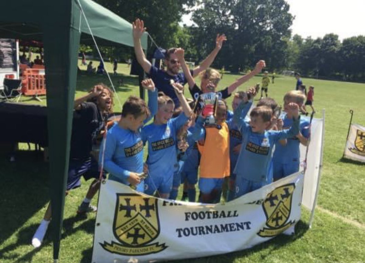 #ThrowbackThursday to lads winning the <a href="/PrioryParkside/">Priory Parkside FC</a> tournament 4 years ago! 💪⚽️ #grassroots#developement#lovethisgame <a href="/StNeotsTownFC/">St Neots Town F.C. Official</a>