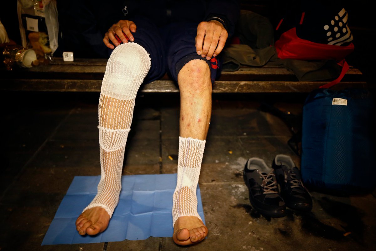 Nelle città di frontiera come #Ventimiglia #Oulx #Bolzano #Trieste, l'unica #accoglienza che trovano i #migranti in transito è quella di attivisti e volontari che cercano con ogni mezzo di assicurare loro condizioni di vita dignitose.