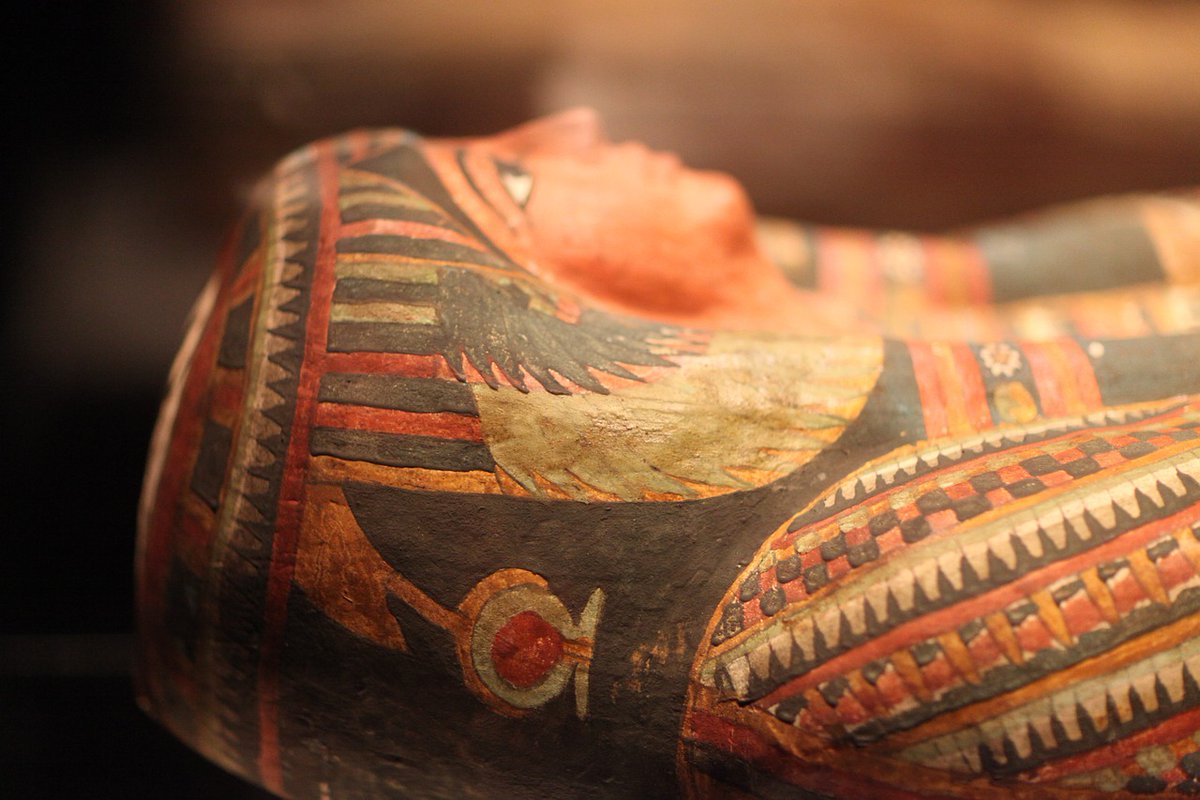HarrowGreen's tweet photo. Our specialist department can handle anything from monoliths to mummies, so if you're considering #moving or #storing your collection, get in touch.  #heritage #relocation
https://t.co/iwqlesj9d0 https://t.co/PgvdZuxFtr