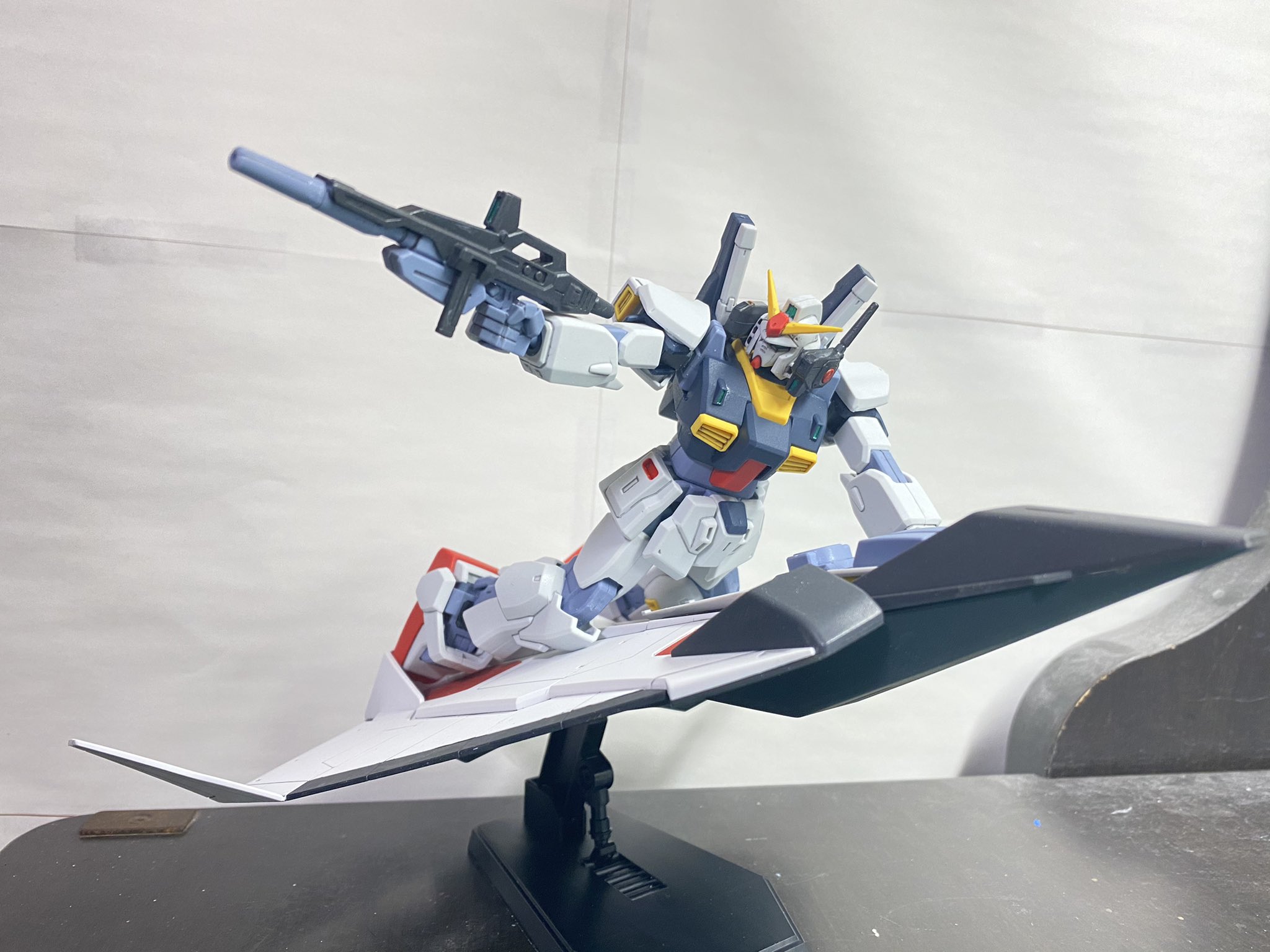 クノティス ガンプラプチレビュー Hguc ガンダムmk フライングアーマー 完成です 可動域は広い方だと思います 色分けはセンサー 黄 黒 赤 ダークグレー ライトグレー 蛍光ピンクが足りないです ランドセルの一部が新規パーツとメッシュパイプ