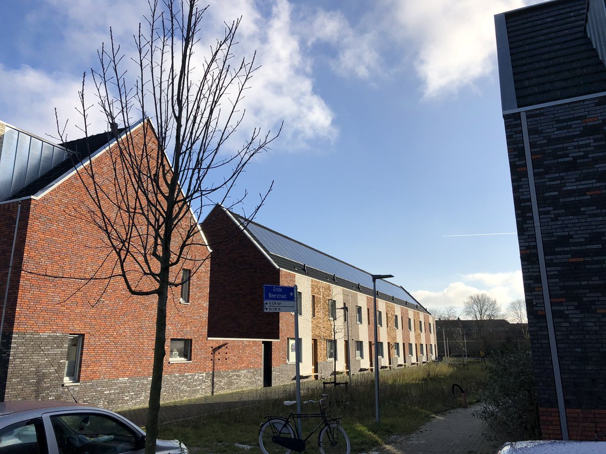 <a href="/Vicishier/">Victor Weisenbach</a> <a href="/Vinkhuizen/">Vinkhuizen</a> @Nijestee Of in de Grote Beerstraat in <a href="/paddepoel/">Paddepoel</a>. Ook van @Nijestee trouwens 😀