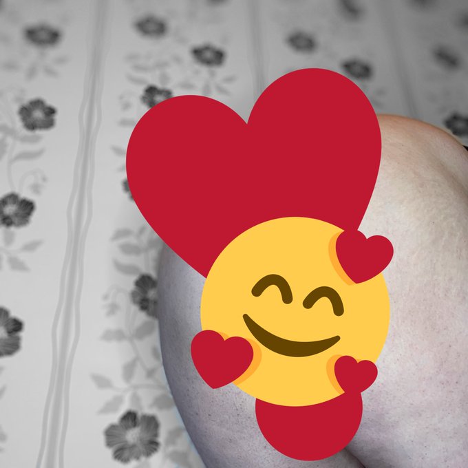 I'm ready for some pleasure, anyone wanna try? 😋🥰  https://t.co/qop35yFzxr https://t.co/e78lEhouGw<a href="/tag/pornhub"class="tags"><span>#pornhub</span></a><a href="/tag/trans"class="tags"><span>#trans</span></a><a href="/tag/lewd"class="tags"><span>#lewd</span></a>