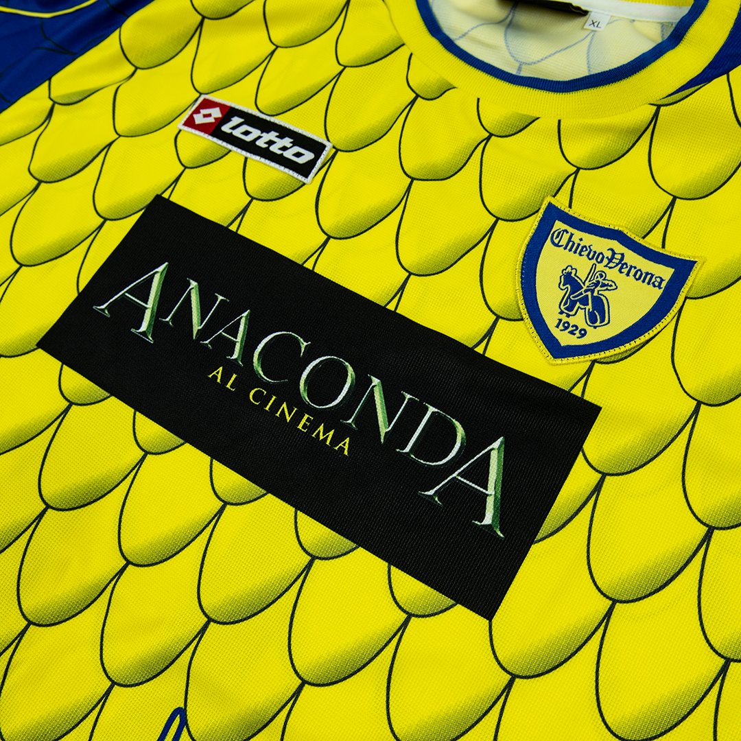 Classic Football Shirts on Twitter: "Did You Know? 🎬 Chievo Verona were  sponsored by the film Anaconda in 2004. They're not the only team to have a  film sponsor though, can you