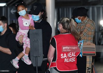 ErsqHc9W4AIy-HE?format=jpg&name=360x360