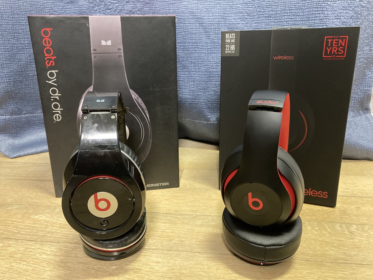Periodistasc2's tweet photo. The old school style meets the new generations! #BeatsbyDre #BeatsStudio #MadeDefiant https://t.co/1TsOEb5SyI
