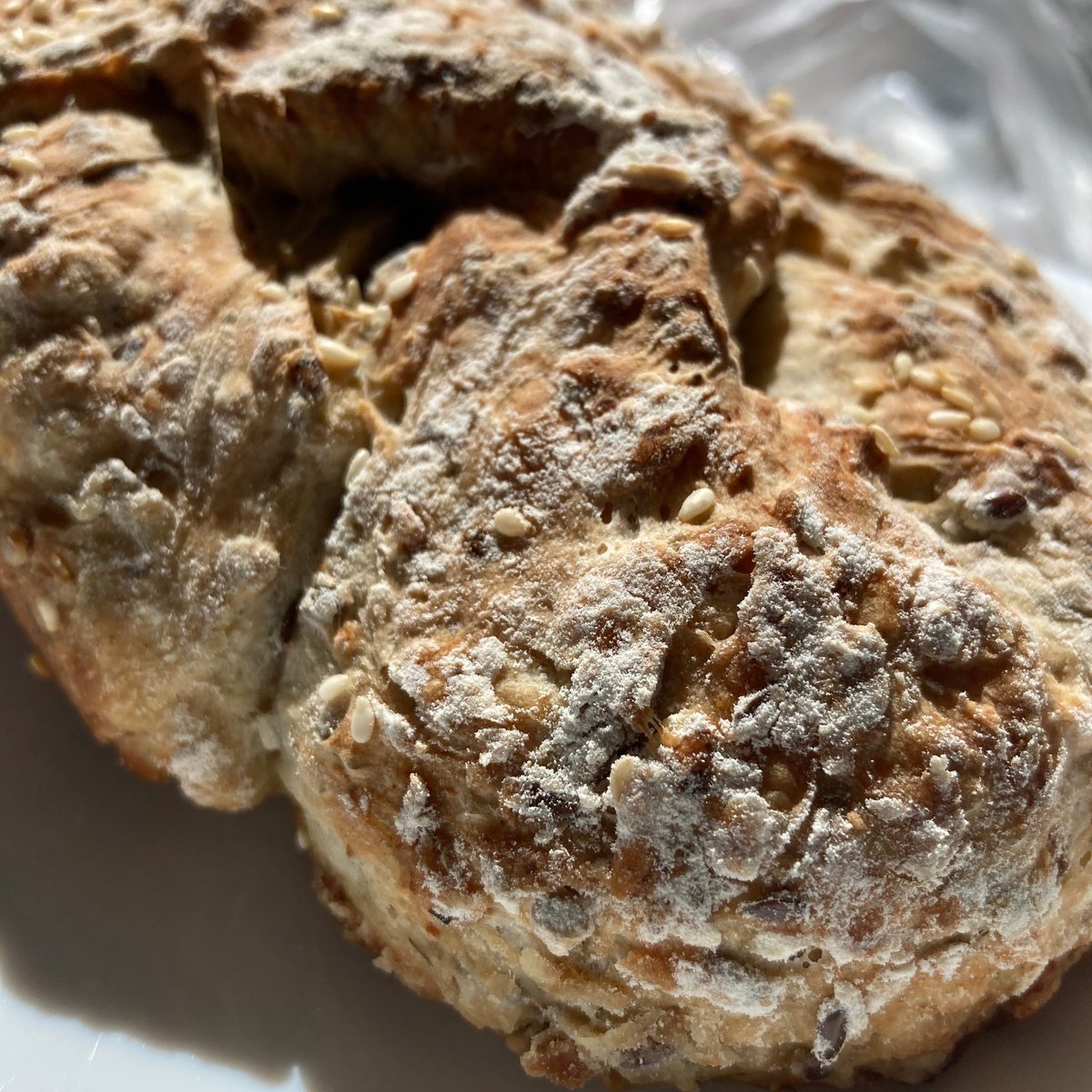 I baked bread a few months ago, just wanted to share it with you😉☺️ Would you try it?😋