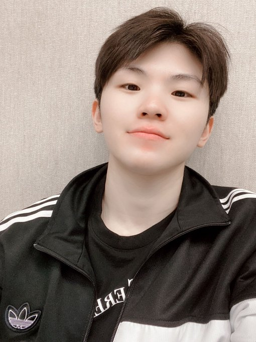 Ephemeriel's tweet photo. PS I LOVE YOU GANTENG.. ANAK GANTENGKU https://t.co/1iUO7CYV8t