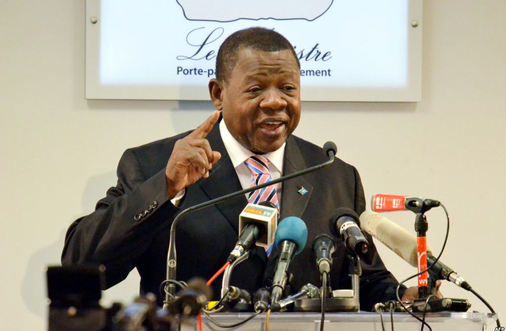 LaLibreAfrique's tweet photo. RDCongo: Lambert Mende et son parti adhèrent à l’Union sacrée https://t.co/9sn3Nbu2PB https://t.co/tJ43RpTKHy