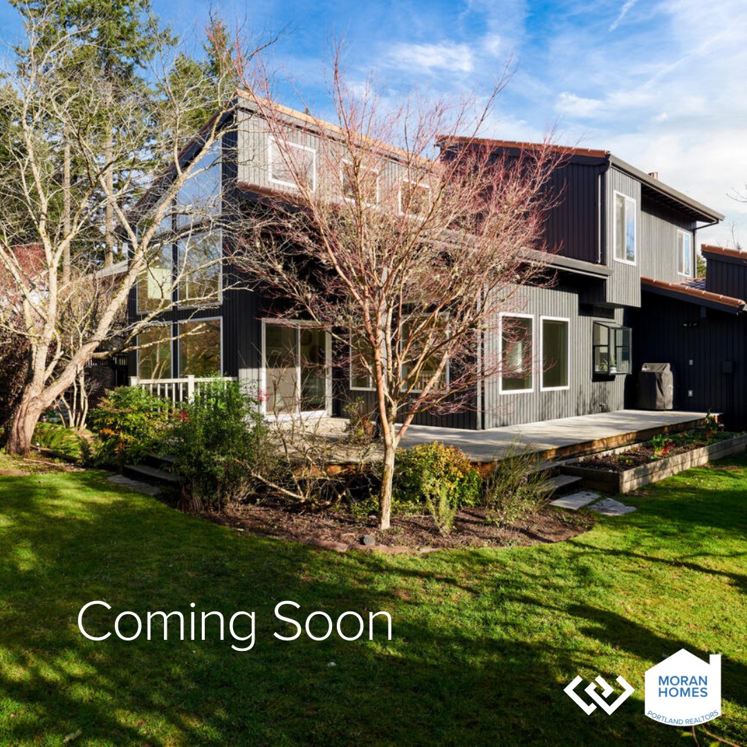 3 bed 3.5 bath Southwest PDX contemporary. Remodeled kitchen. Primary suite on main. Work from home in lower level flex space. Listing soon!

#contemporary #markhampdx
#moranhomes #portlandoregon #windermere #pdxhome #susiehuntmoran  #pdxhouseforsale #pdxhomeforsale #comingsoon