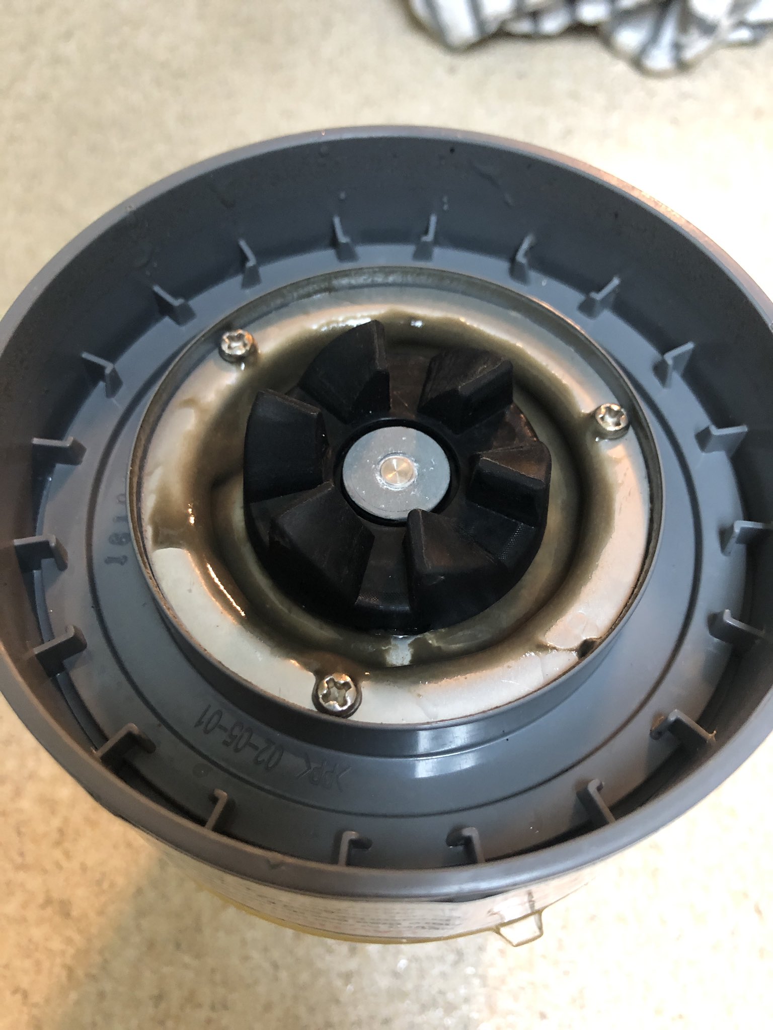 Nutribullet leaking hotsell