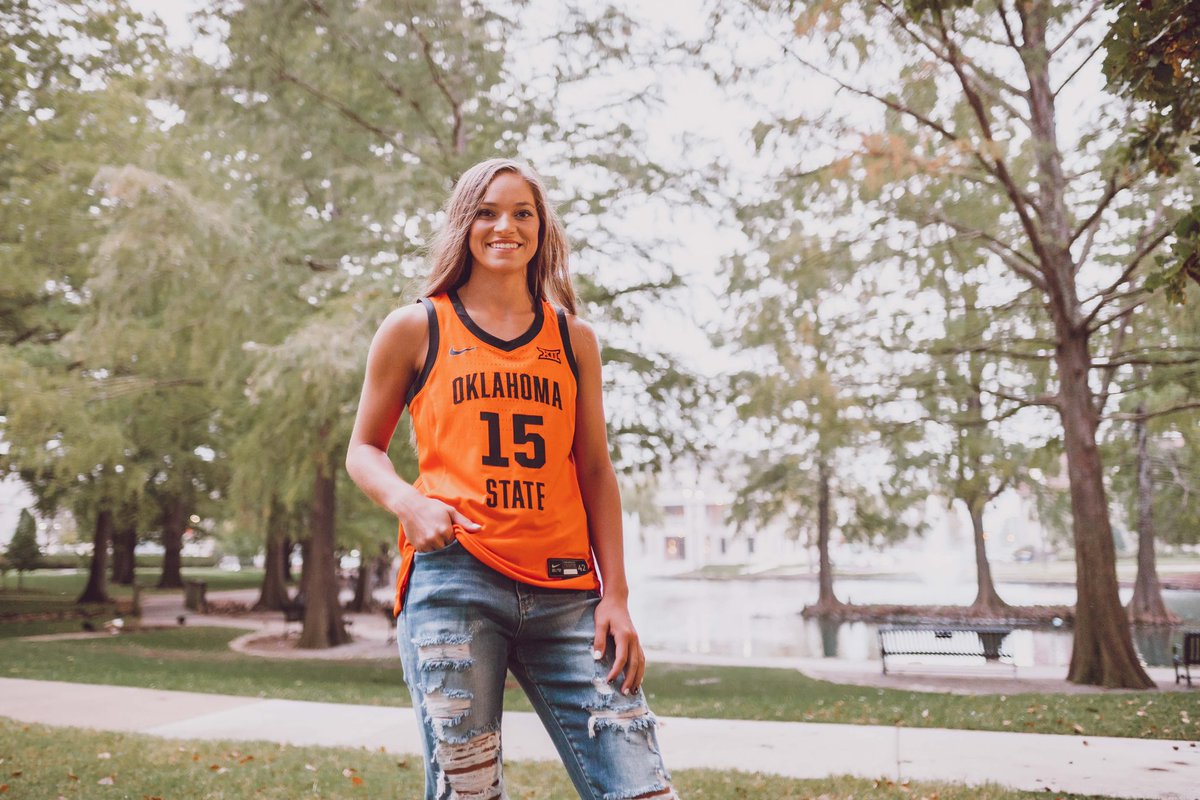 OSUWBB's tweet photo. Happy birthday @lexy_keys2!! Enjoy your day, Shooter! 

#okstate | #CowgirlFamily https://t.co/2ly2NyOzMd