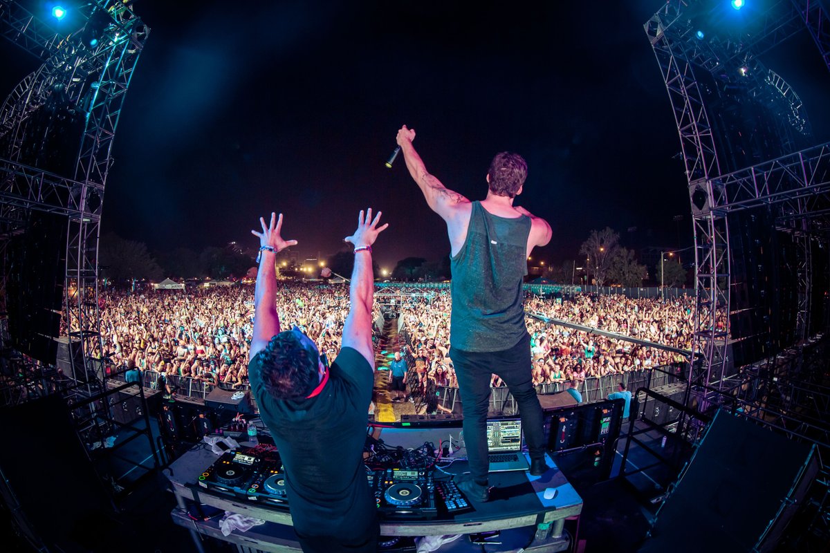 SMFTampa's tweet image. Taking it back to 2014 when @AdventureDub took over the Eclipse Stage for a massive set! 🙌😛 #SMF2014 #TBT
