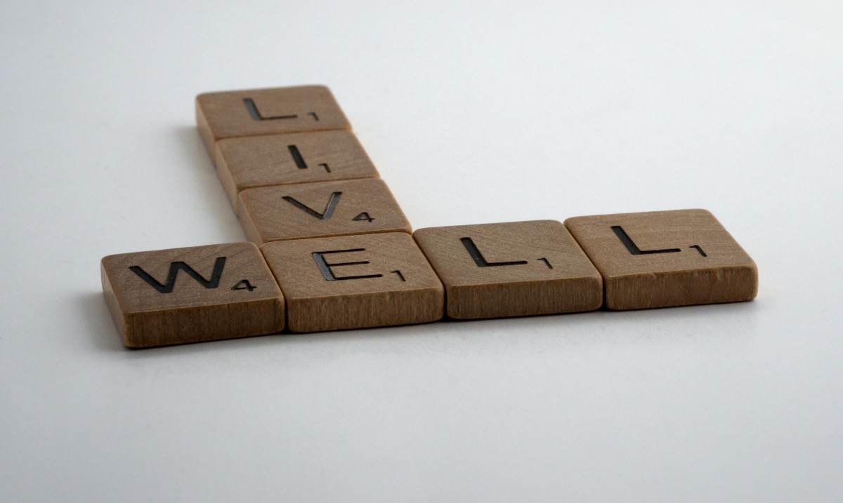 Decluttering your space is healthy for your mind and body. Check out these simple tips to make your life more mindful.  #organizeyourhomeday
mindful.org/5-ways-to-decl…