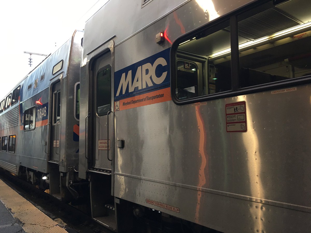 mtamaryland's tweet photo. Washington Metrorail has notified MDOT MTA MARC Train that the Union Station Metro station and other downtown Metrorail stations will be closed starting on Friday, January 15 at 5:00am. For more details and service updates, visit https://t.co/JlIlhzyKBG...
#MDOTmoves https://t.co/KhFmItZfkQ