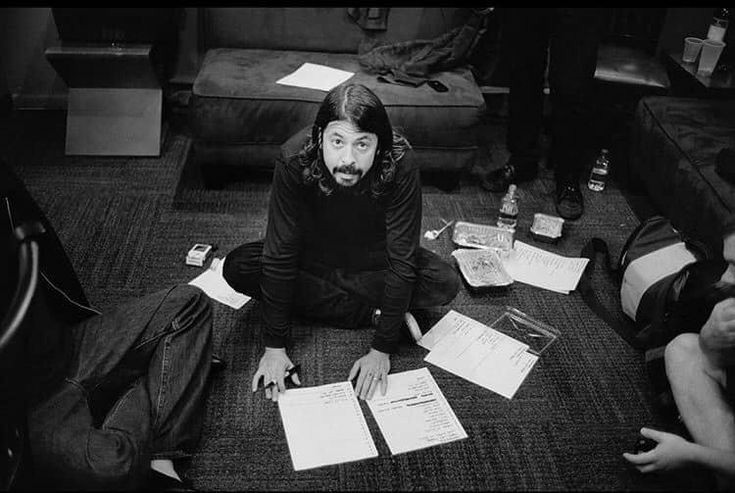 Happy birthday to the most amazing, coolest rocker and excellent human being ever: DAVE GROHL   
