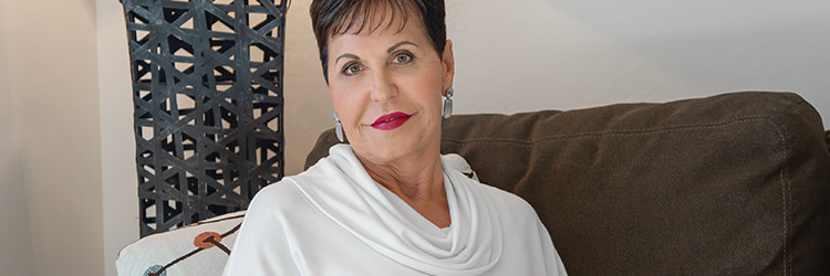 JoyceMeyer's tweet photo. You can become satisfied with your life if you’ll do this one thing each day. Learn about that one thing that matters most in Joyce's life at https://t.co/cE73nGwPt5 #EverydayAnswers #WhatMattersMost https://t.co/fzZFX9dWev