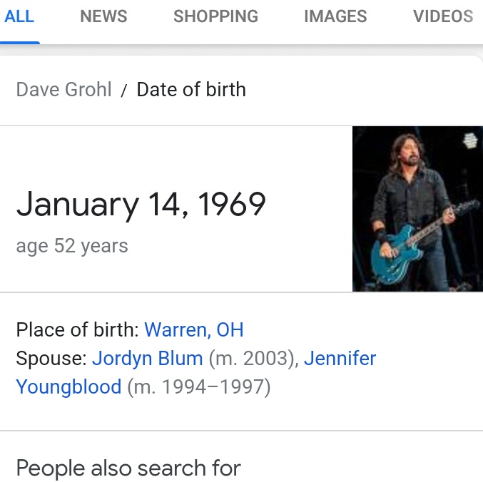 Happy 53rd birthday, Dave Grohl! 