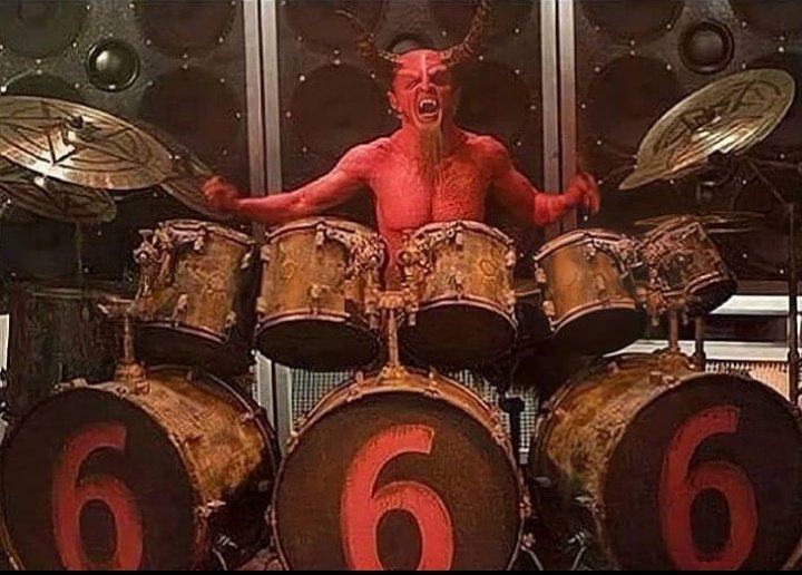 Happy birthday dave grohl 